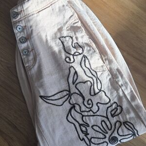 POL Barrel Leg Jeans | Size S | Blush Pink Embroidered Denim